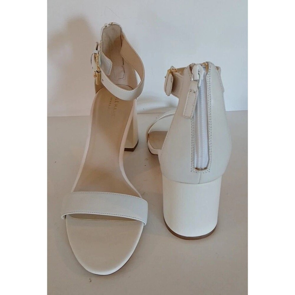 Cole Haan White Grand Os Heel/ Zipper N Back Womens 9.5 B Sandal